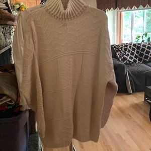 Eddie Bauer 100% cotton sweater
